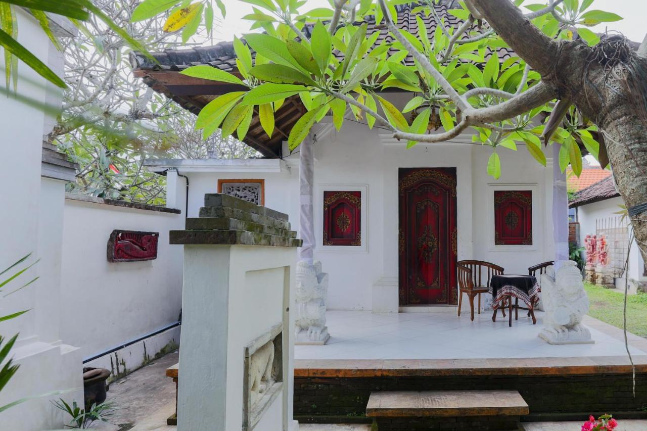 Rumah Paros & Gallery Sukawati Exterior foto