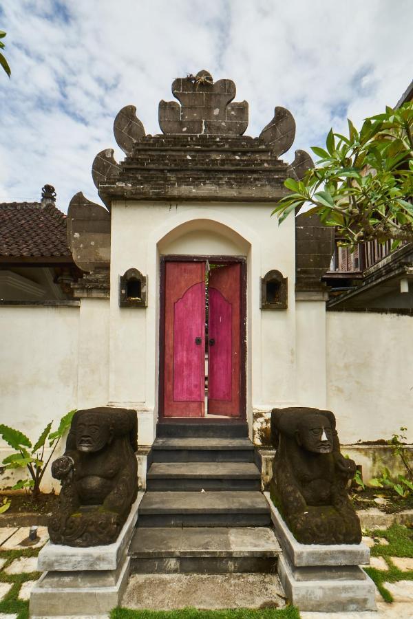 Rumah Paros & Gallery Sukawati Exterior foto