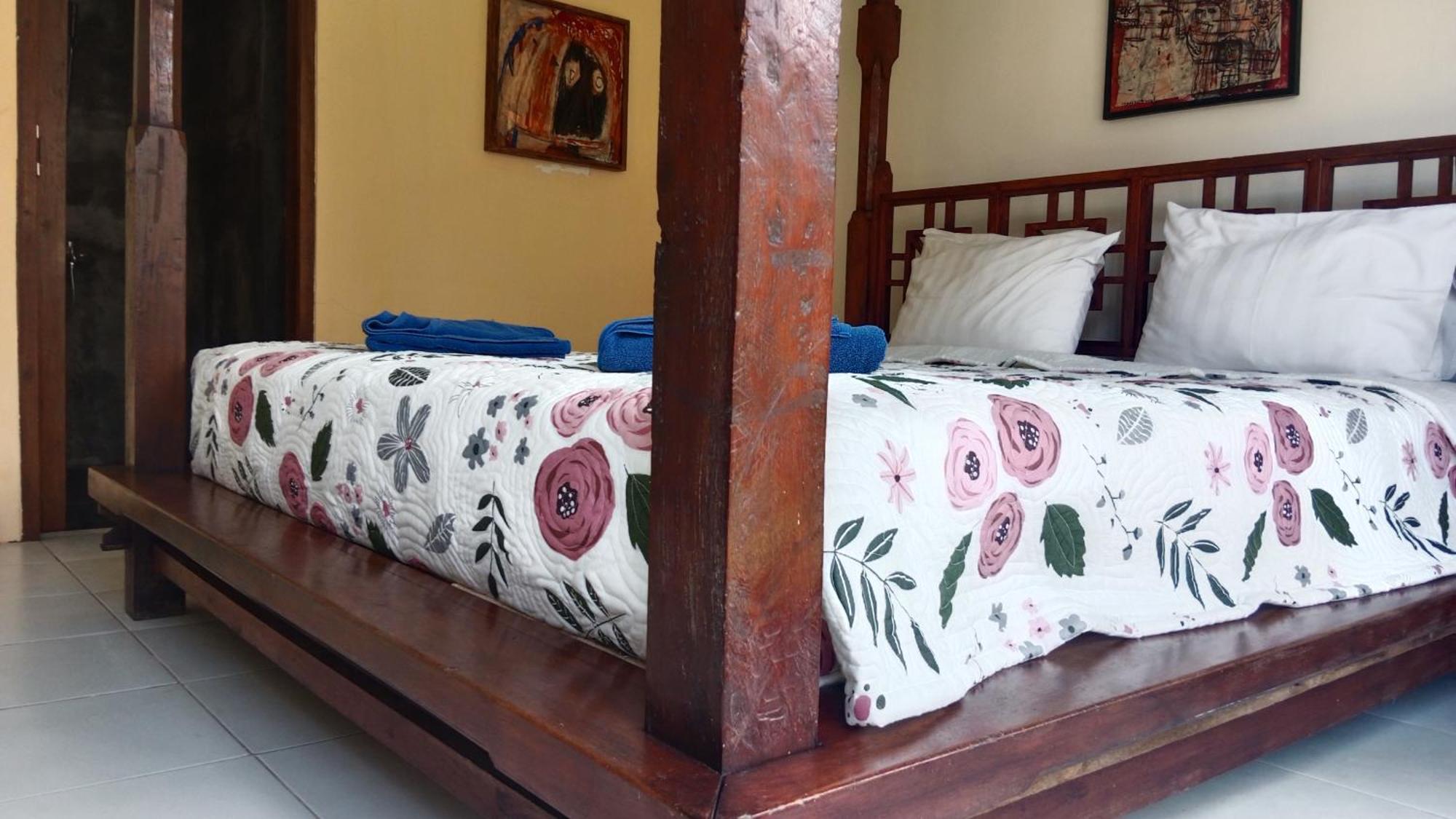 Rumah Paros & Gallery Sukawati Exterior foto